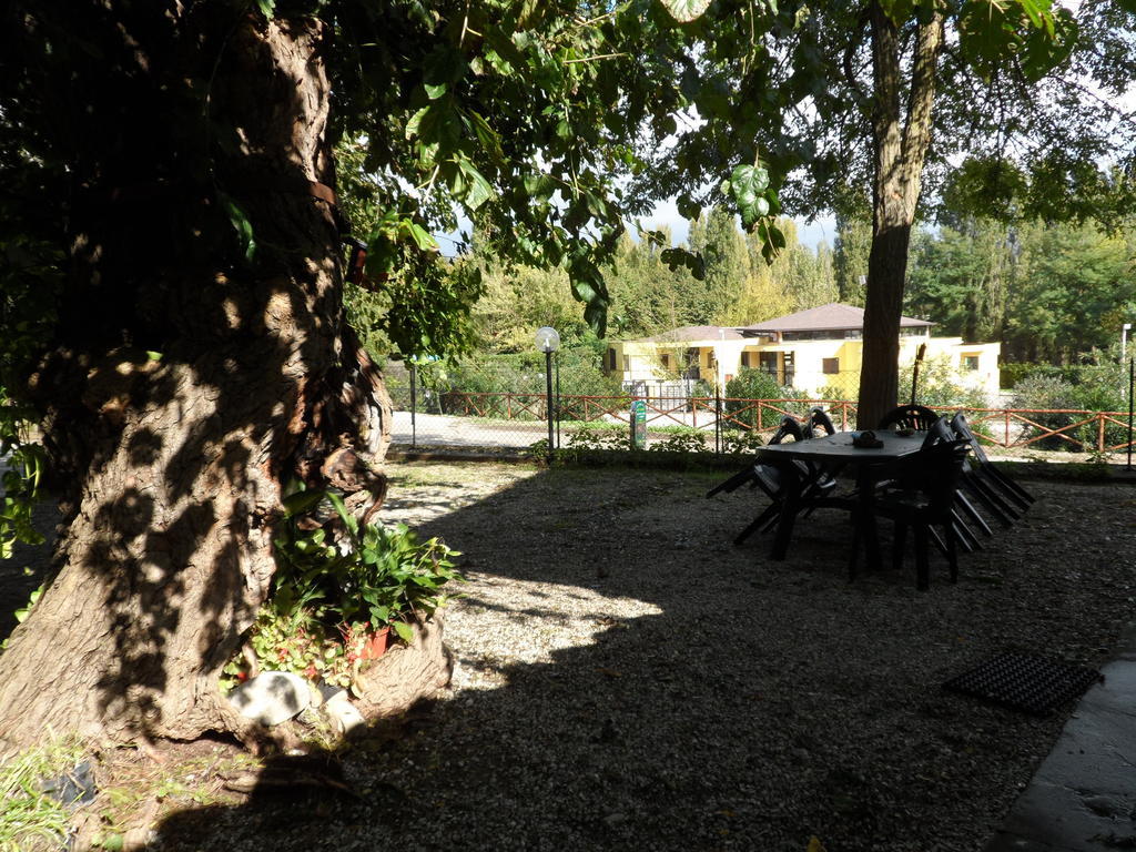 Hotel Mola Solis Civitella dʼAgliano Exterior foto